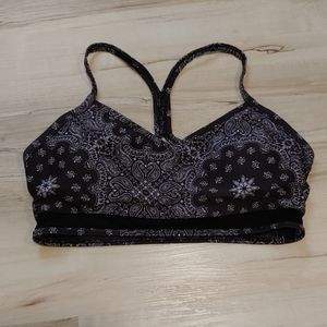 Lorna Jane handkerchief sports bra M